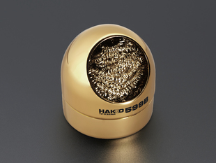 Golden ball with round brass sponge 