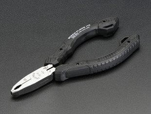 Precision screw removal pliers with closed jaws