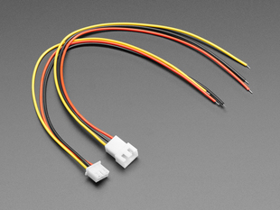 Angled shot of 3-pin cable matching pair.