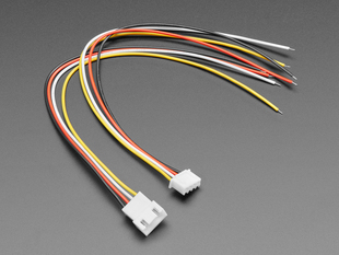 Angled shot of 4-pin cable matching pair.